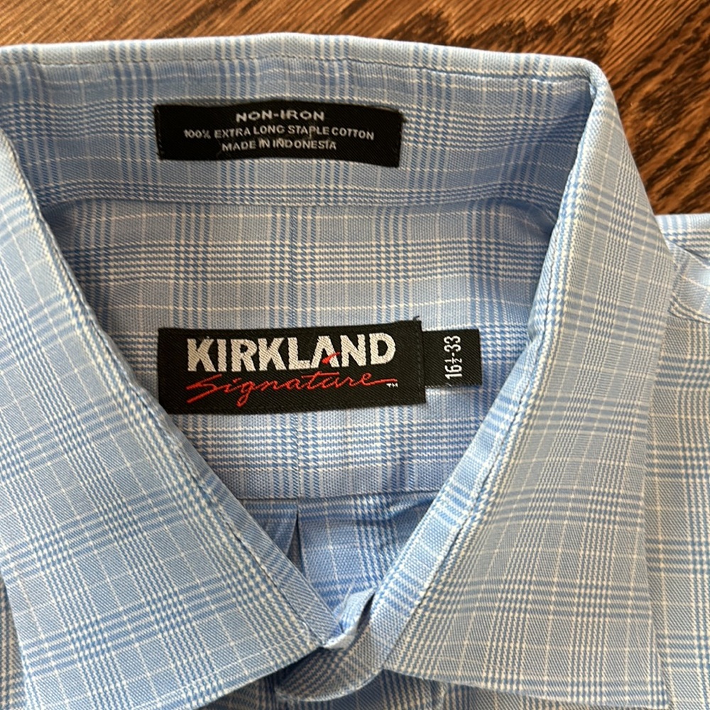 Kirkland men’s dress shirt 16 1/2 33 100% extra long staple cotton